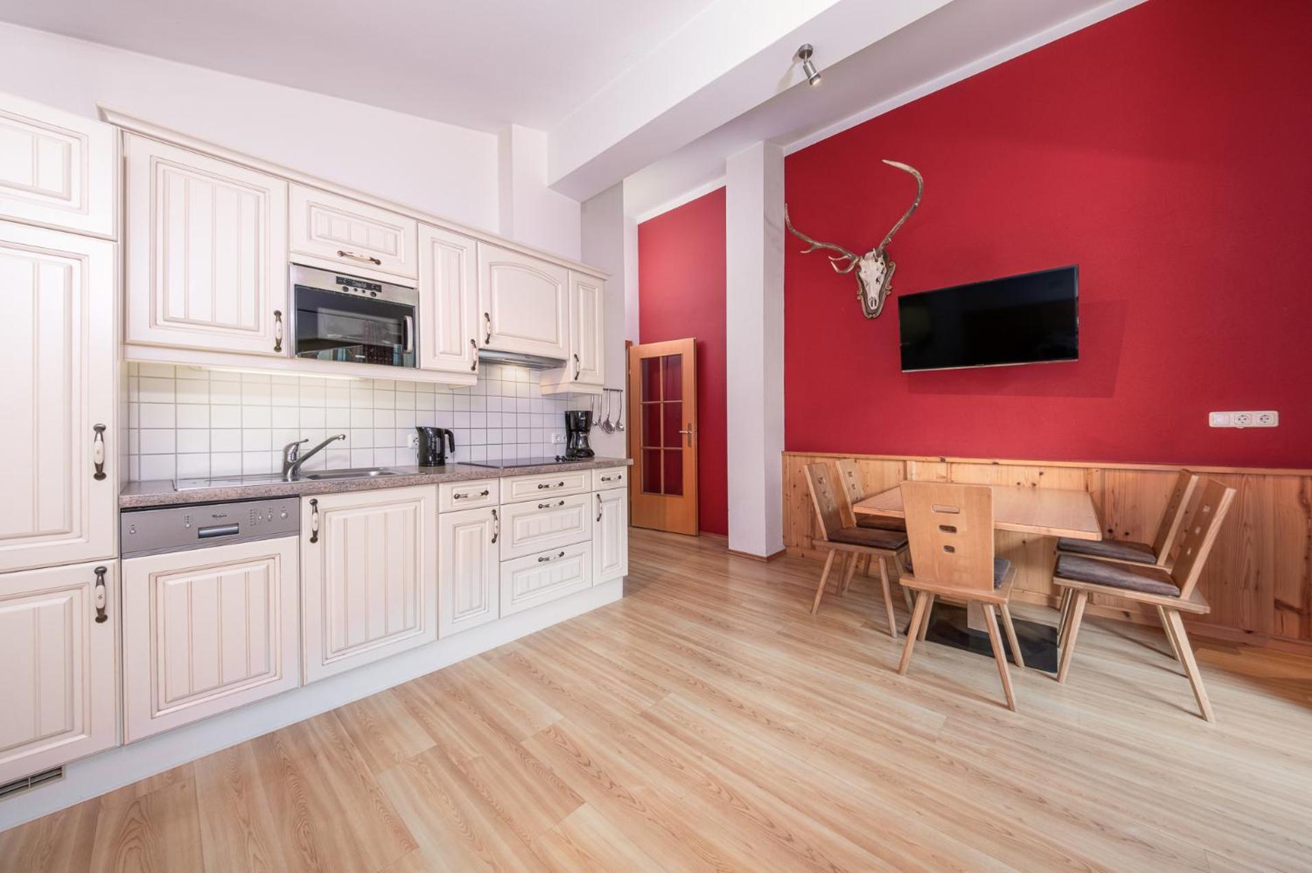 מאיירהופן Apartments Alpina מראה חיצוני תמונה